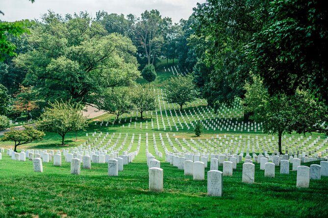 Guided Tour of Arlington Cemetery With Changing of the Guards - Practical Details and Considerations