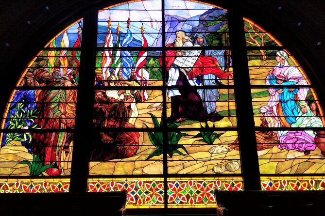 Guided Tour of Historic Gold Rush Synagogue - A Closer Look at the Tour Experience