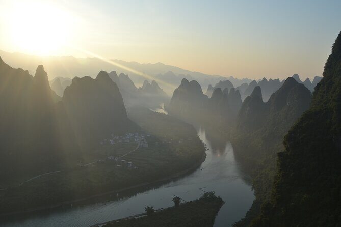 Guilin Classic Li River Day Tour with Xianggong Hill - Possible Drawbacks or Considerations
