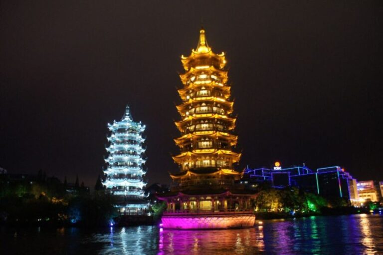 Guilin: Four Lakes Night Cruise with Round-trip Transfer - A Balanced Look at the Guilin Four Lakes Night Cruise