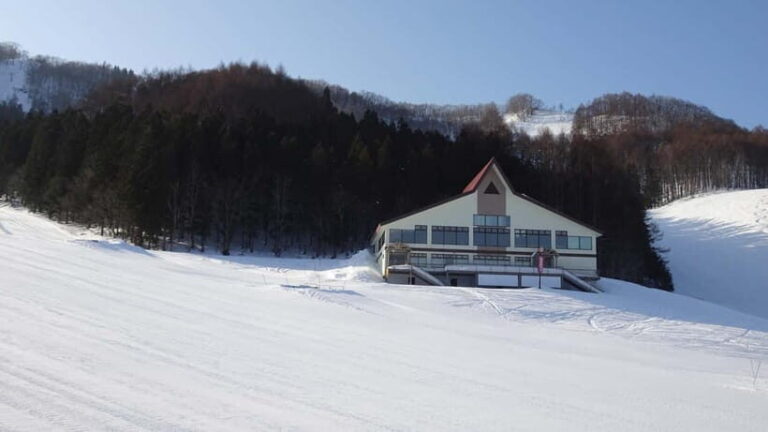 Gunma: Day Trip to Minakami Hodaigi Ski Resort from Shinjuku - A Practical Guide to Your Day Trip