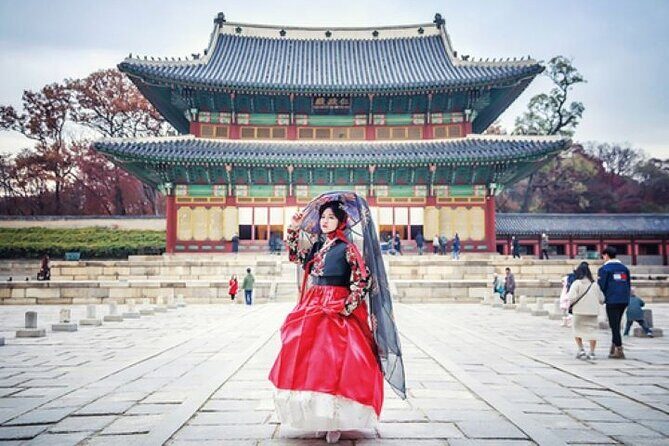 Gyeongbokgung Palace Hanbok Rental Experience Hanboknam () - Who Will Love This Experience?