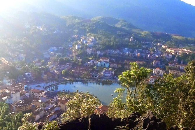 Ha Long Bay 2 Days 1 Night Indochina Premium Cruise - The Activities and Experience