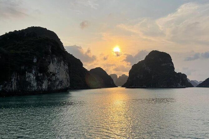 Ha Long Bay Day Cruise From Ha Noi - What Makes This Tour Stand Out?