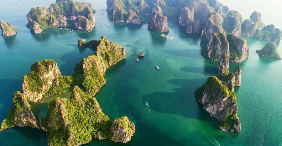 Ha Long Bay Luxury Day Cruise,Buffet Lunch, Titop,Cave,Kayak - The Cruise Vessel: A Comfortable Floating Base