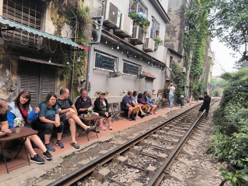 Ha Noi Old Quarter Jeep Tour - A Deep Dive into the Hanoi Old Quarter Jeep Tour