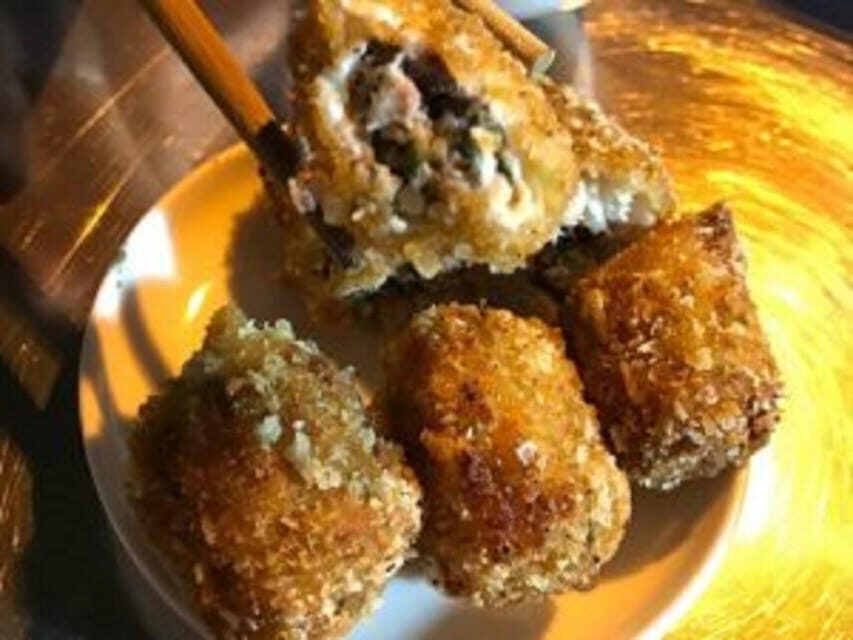 Ha Noi : Small Group Hanoi Street Food Tour - An In-Depth Look at What to Expect