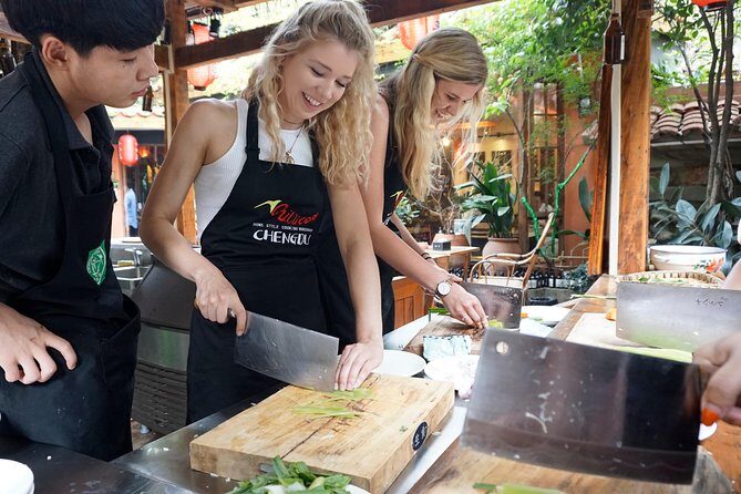 Half Day Chengdu Tofu Making Class with Mapo Tofu Cooking - Who Should Consider This Tour?