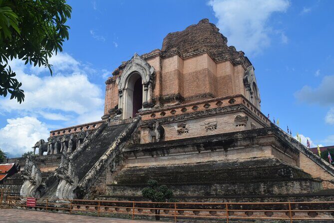 Half Day Chiang Mai City and Cultural by TukTuk, Samlor & Red car (Private Tour) - In-Depth Look: Why This Tour Works for You