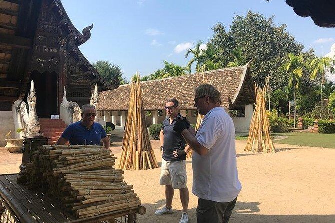 Half-day hilly E-bike adventure (fully paved roads, GUIDED)