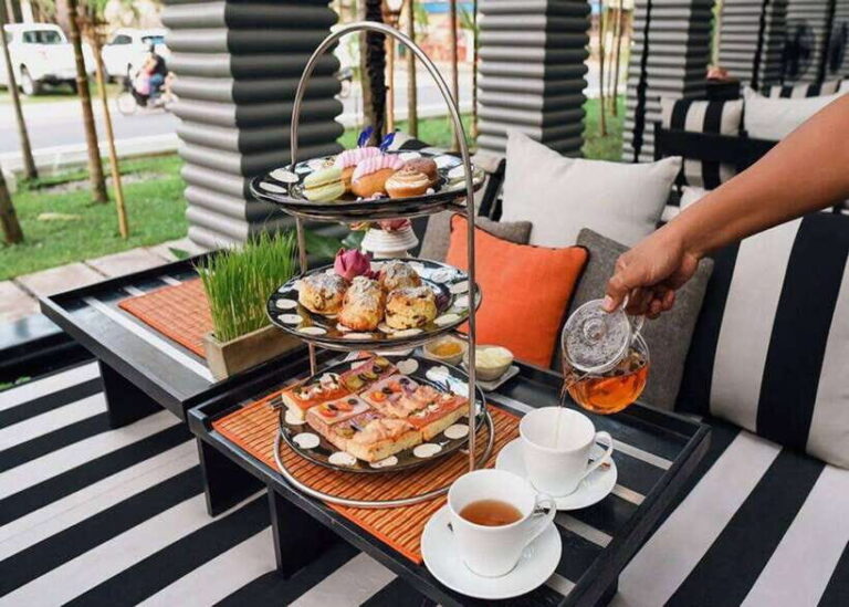 Half Day Khmer New Year Tour by Tuk Tuk On 13-14-15-16-April - The Luxury High Tea Experience