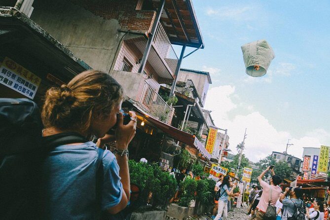 Half Day Private Tour to Jiufen, Shifen Waterfall & Pingxi Sky Lantern - The Value of the Tour