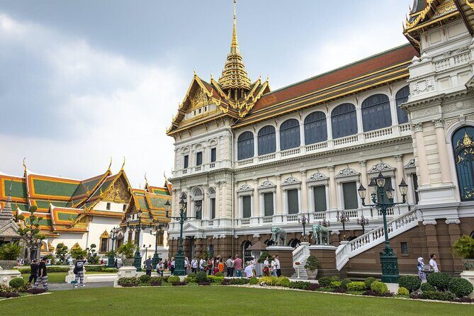 Half-Day Royal Grand Palace and Bangkok Temples Tour - FAQs