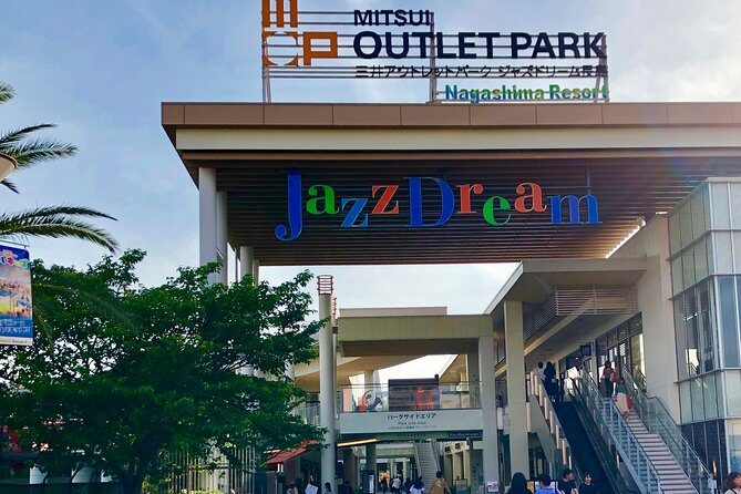 Half-day tour to enjoy Japan's largest illumination and outlet - Who Should Consider This Tour?