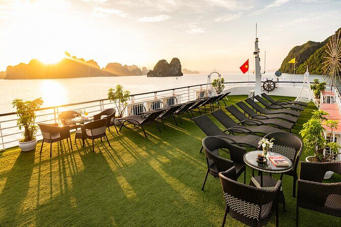 Halong bay Luxury Cruise Day trip: Buffet lunch & Limousine bus - The Sum Up