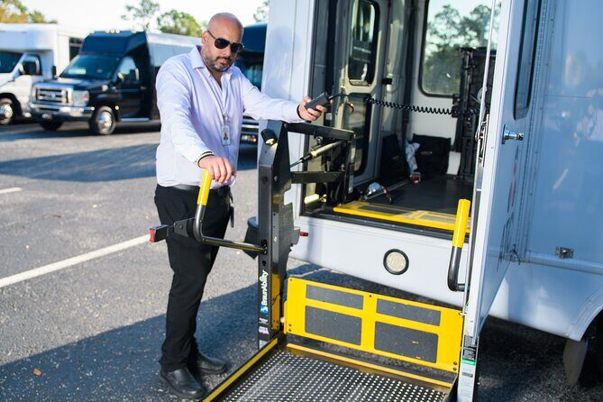 Handicap Orlando Airport MCO or Hotel Transfer - Who Should Consider This Service?