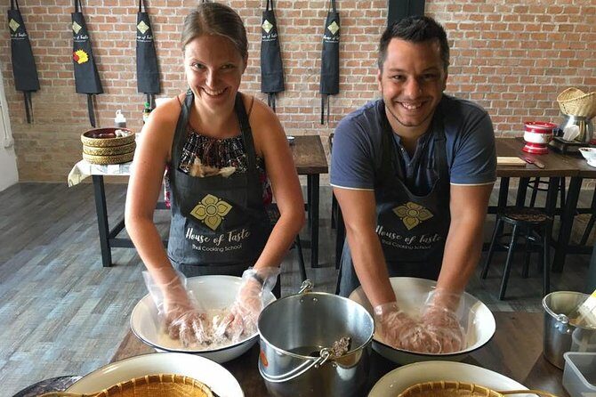 Hands on Thai Cooking Class and Market Tour - Who Will Love This Experience?