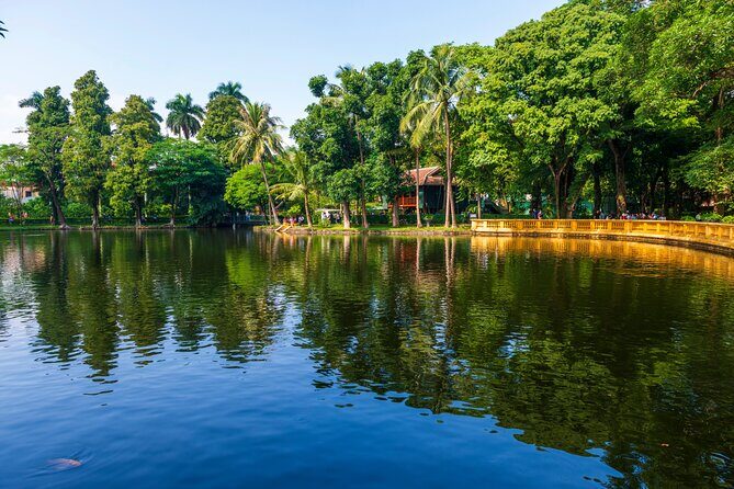Hanoi City Full Day Tour With Lunch - Hoan Kiem Lake and the Old Quarter: Heart of Hanoi’s Life