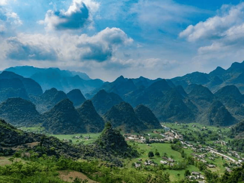 Hanoi: Ha Giang Loop Tour 3 Days 2 Nights with easy rider - Exploring the Scenic Route from Hanoi to Ha Giang
