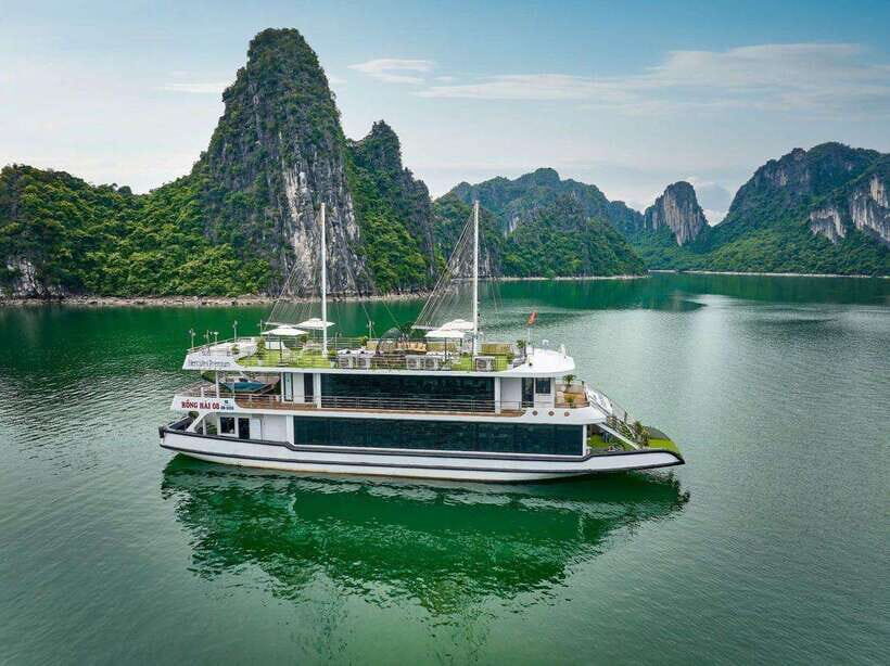 Hanoi: Ha Long Bay Day Trip - Luxury Cruise & Buffet Lunch - A Deep Dive into the Experience