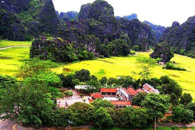 Hanoi - Hoa Lu - Tam Coc - Mua Cave - 1 Day Tour. By Luxury Limousine From Hanoi - A Day Trip to Vietnam’s Heartland: What to Expect