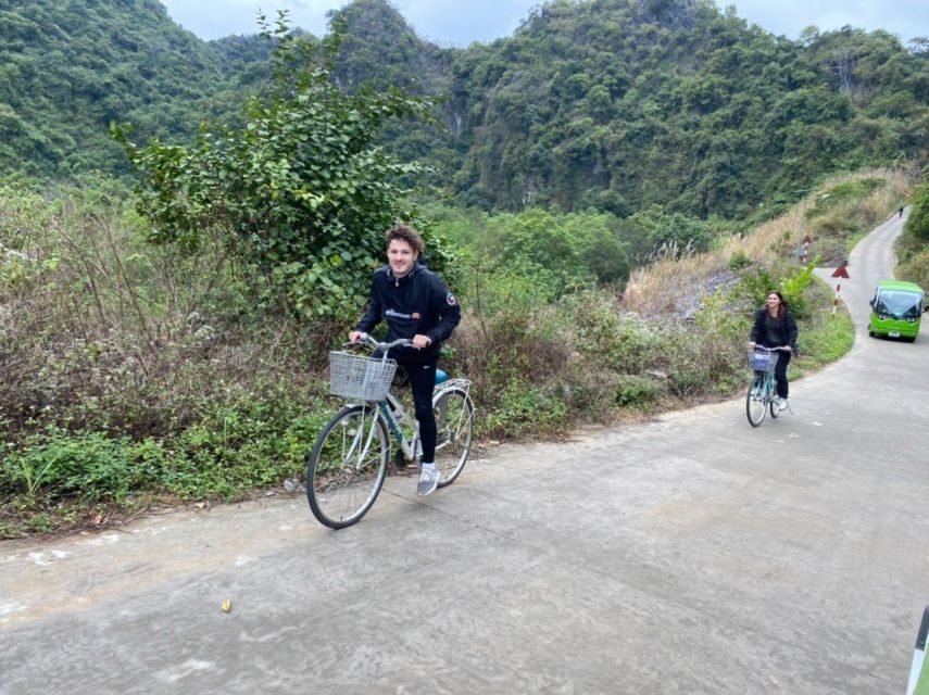 Hanoi - Lan Ha Bay 1 Day with kayaking , Swimming and Cave - First Stop: Beo Harbour and Cat Ba Island
