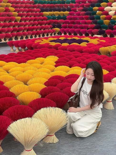 Hanoi: Long Dress Village or Incense Village, Hat Village - The Private Tour: Long Dress and Incense