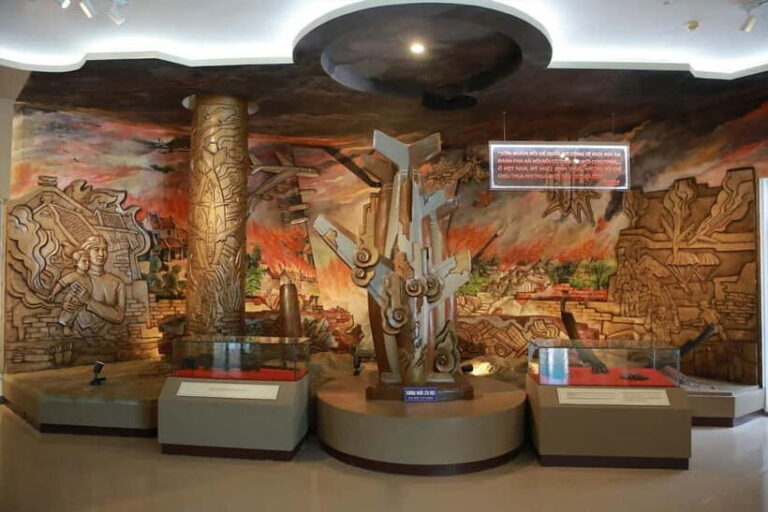 Hanoi: Military History Museum & Incense Village Tour - The Indoor Exhibits: War Artifacts and Personal Stories