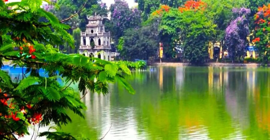 Hanoi: Private Museum, History and Mausoleum Tour - The Heart of Hanoi in a Day