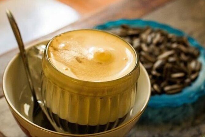 Hanoi Vegan Street Food Tour and Train Street