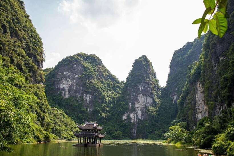 Hanoi:Ninh Binh-Trang An-Mua Cave-Hoa Lu&Cycling BEST SELLER - Optional Mua Cave Climb: Panoramas and Panache