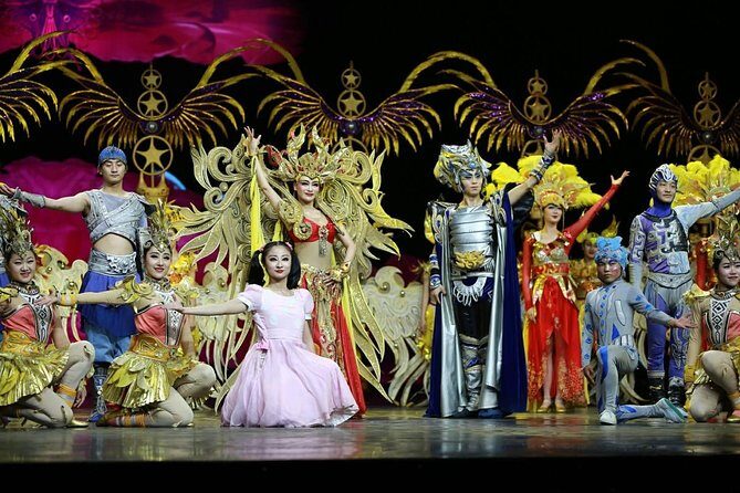 Happy Valley and Golden Mask Show Private Tour - The Experience: Visiting Happy Valley and Watching the Golden Mask Dynasty Show