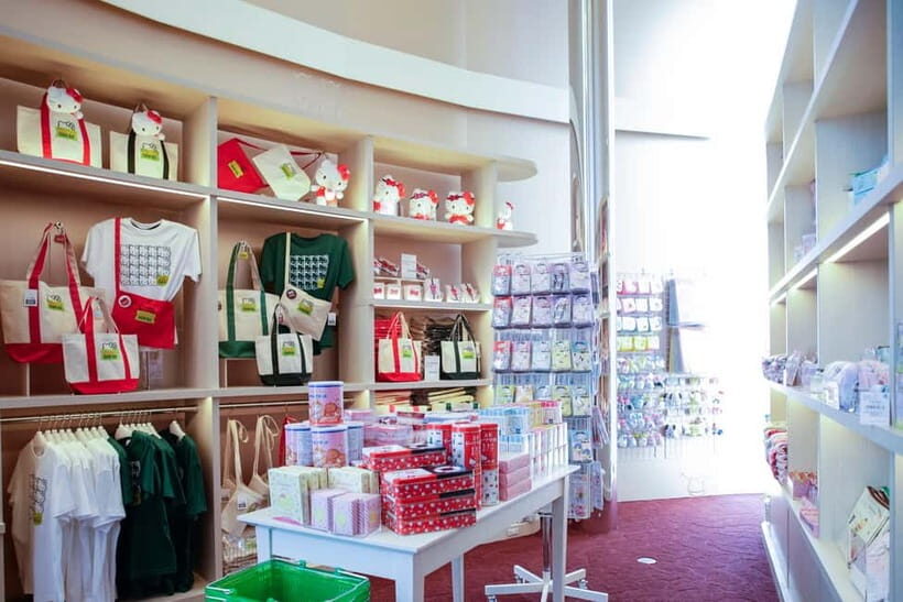 Hello Kitty Apple Land Entry TicketGift Package - Hello Kitty Smile: Whimsical Indoor Fun