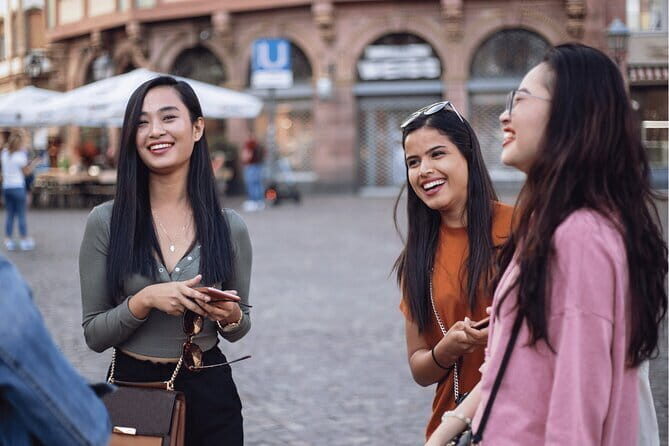 Heritage & Cultural Walk of Jhansi (2 Hours Guided Walking Tour) - The Highlight: Jhansi Fort