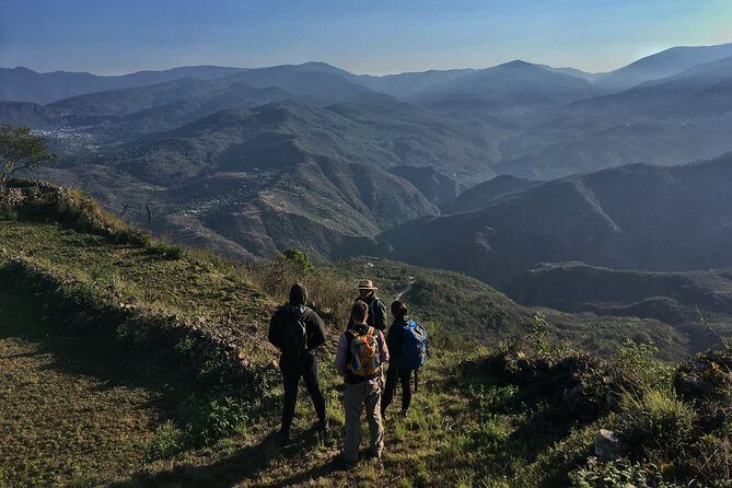 Hike el Camino Real, Latuvi  Lachatao - Who Should Consider This Tour?