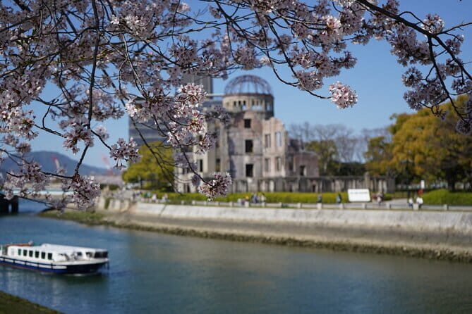 Hiroshima and Miyajima Private Custom Tour with Local Guide - The Highlights of Hiroshima and Miyajima in Depth