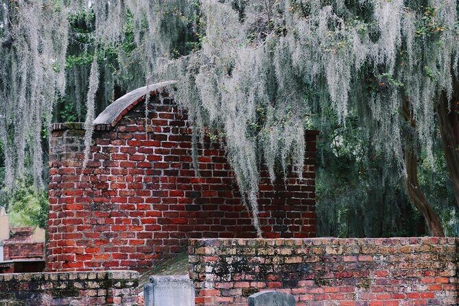 History of Savannah Walking Tour - Key Points