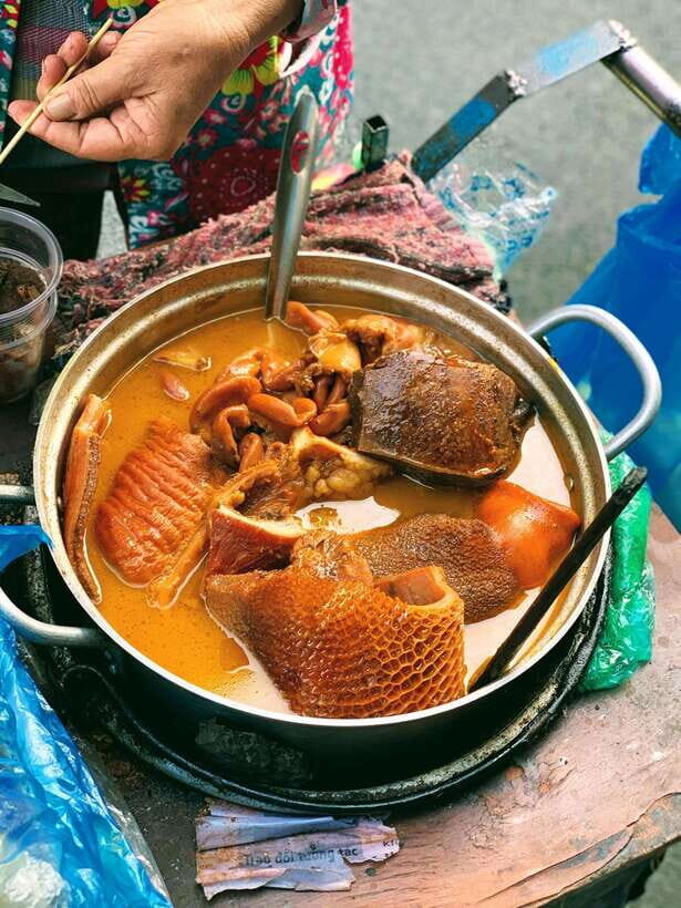 Ho Chi Minh City: Extreme Food Tour On Scooter - Who Should Consider This Tour?