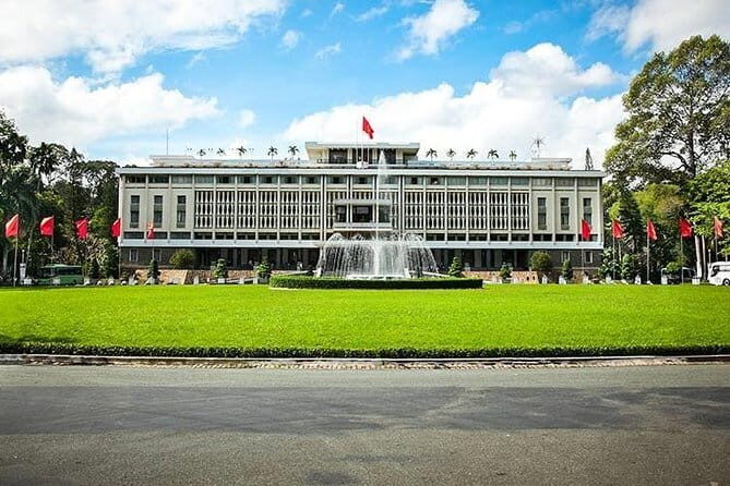 Ho Chi Minh City Private Tour Half Day - A Detailed Walkthrough of the Tour Experience