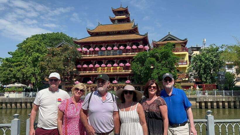 Ho Chi Minh City Sightseeing Cycling Private Tour By Bicycle - A Deep Dive into the Itinerary