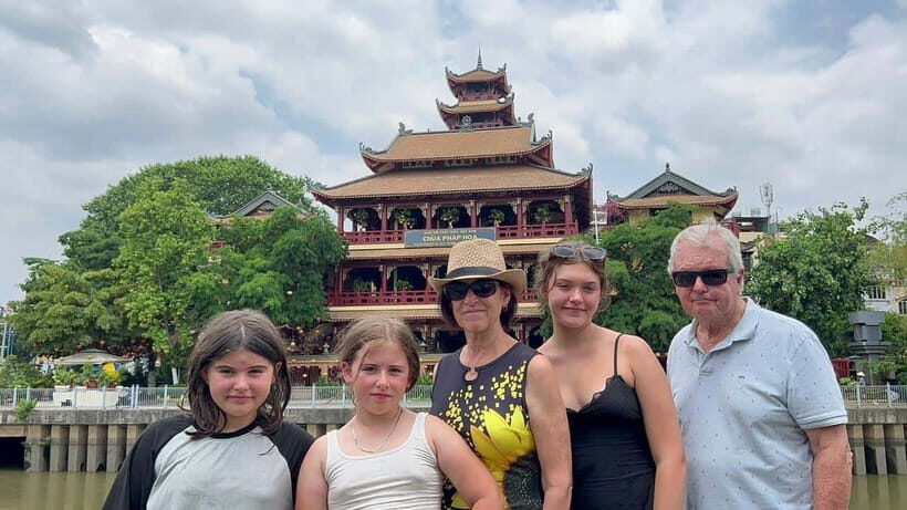 Ho Chi Minh City Sightseeing Private Tour By U.S.A Army Jeep - Who Should Consider This Tour?
