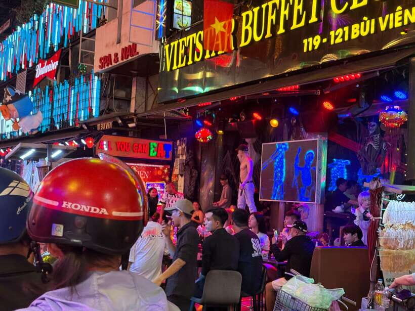 Ho Chi Minh City Street Food Private Tour By Vespa - What Makes This Tour Stand Out?