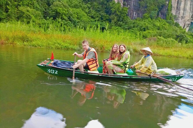 Hoa L Tam Coc & Mua Cave full day Including Buffets Lunch - Authentic, Practical Experience with a Balance of History and Nature