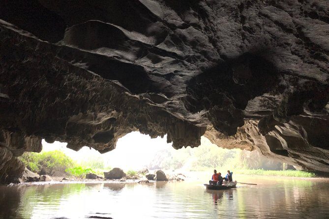 Hoa Lu - Mua Cave - Tam Coc/Trang An - DELUXE Small Group Tour - Food, Cost, and Overall Value