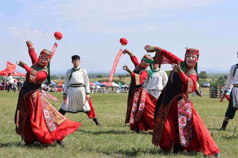 Hohhot: 6-Day Private Tour to Huitengxile and Kubuqi Desert - Practicalities and Value
