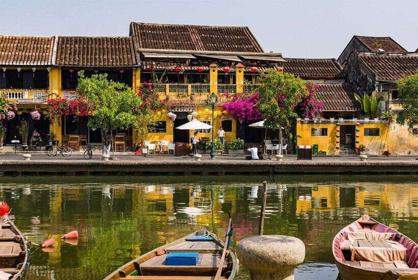 Hoi An Ancient Town: Boat Ride, Lanterns & Local Food Tour - Who Should Consider This Tour?