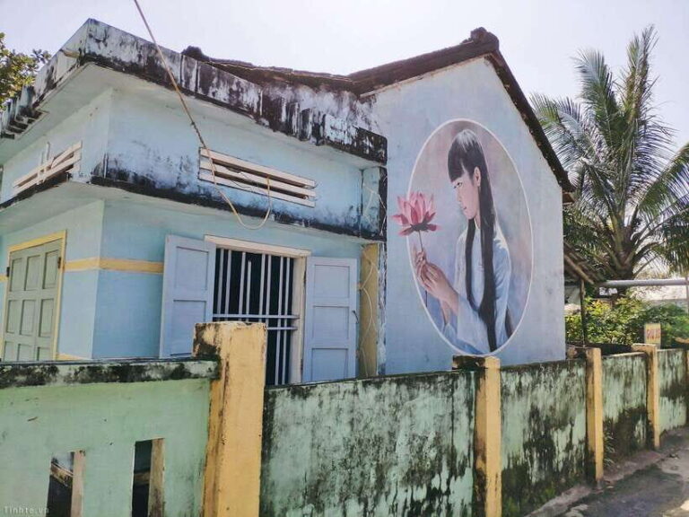 Hoi An: Car to Tam Thanh Mural Village - Mother Thu Monument - Who Should Consider This Tour?