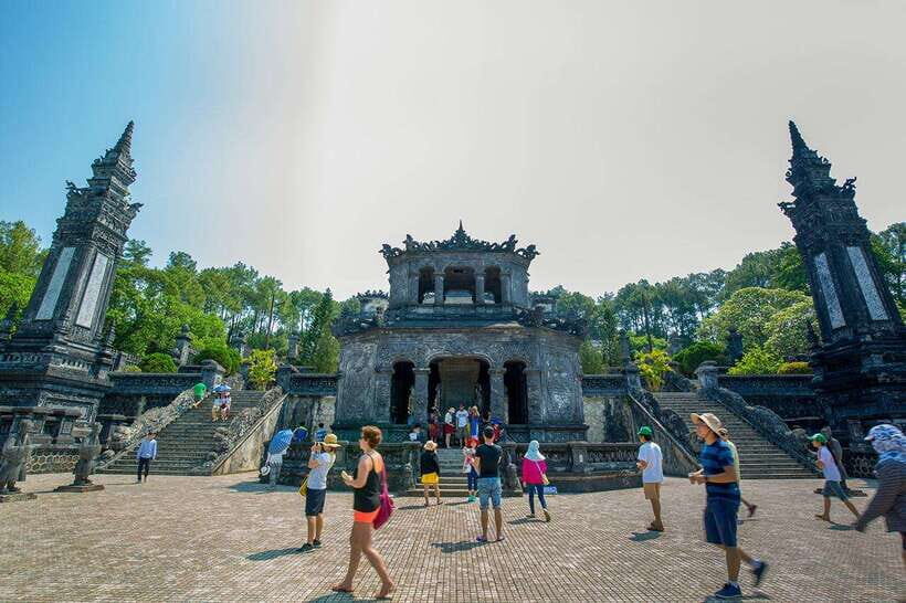 Hoi An: Imperial Hue And Scenic Hai Van Pass Discovery Tour - What Makes This Tour Stand Out