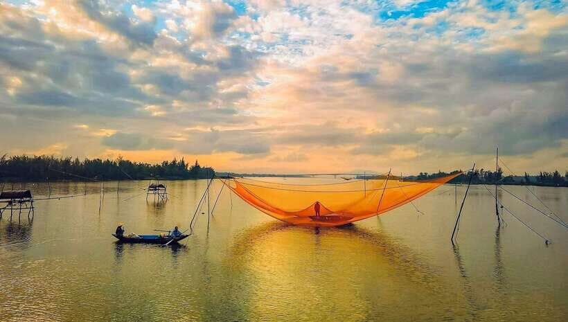 Hoi An Jeep Sunset Adventure: Enjoy Cocktails & Local Food - Detailed Breakdown of the Experience