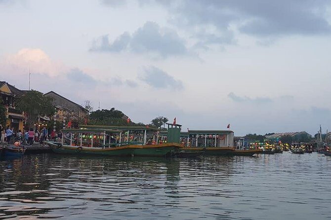 Hoi An Nightlife with Walking Tour, Night Market, Lantern Area, Sampan Boat ride - In The Sum Up